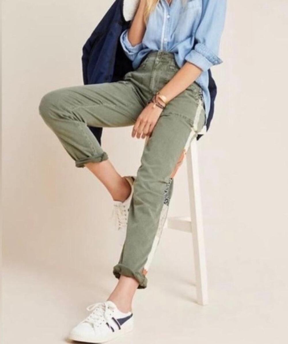 Anthropologie Wide Barrel Leg Utility Cargo Pants size 25 sage green crop